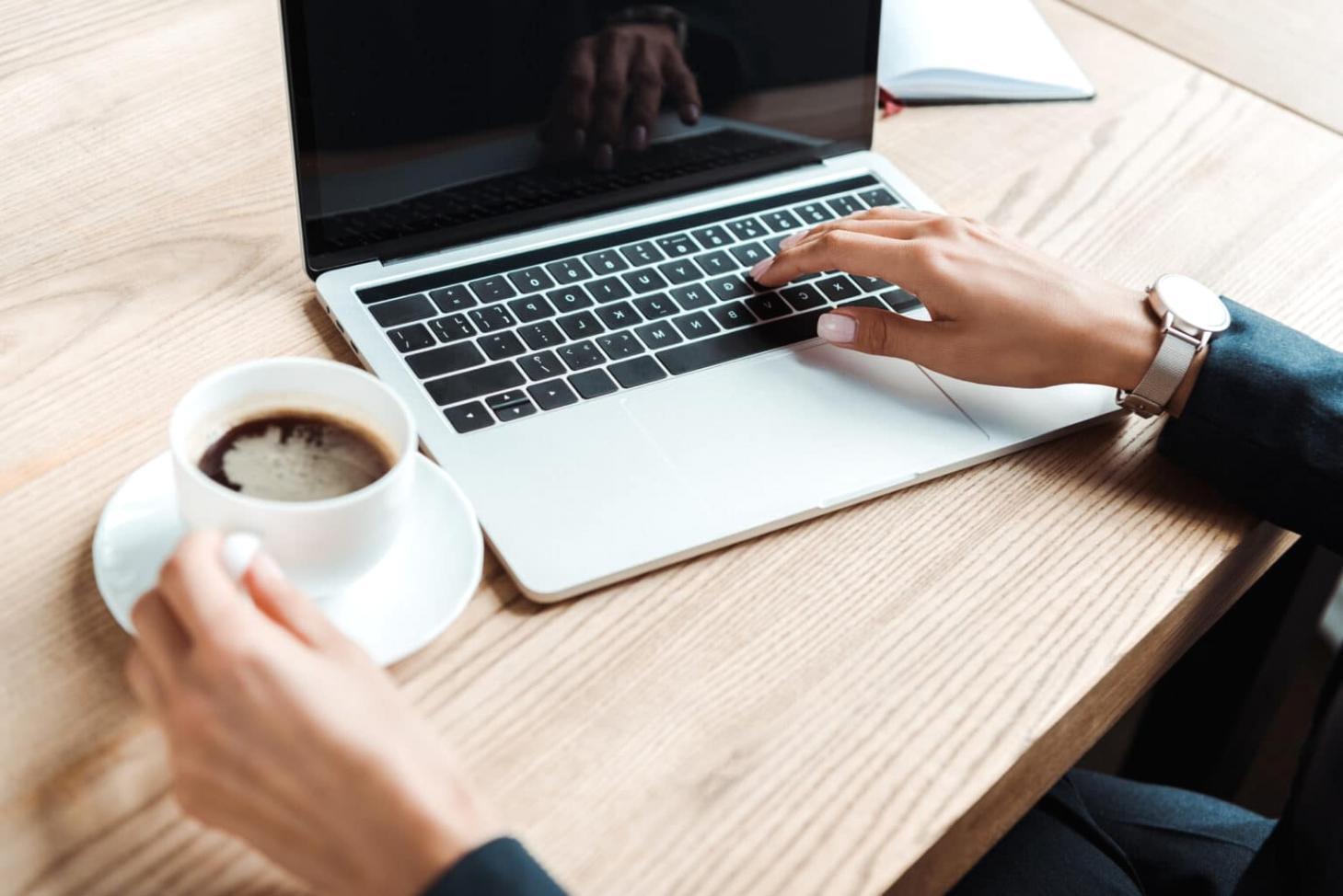 Análisis de palabras clave y optimización de contenido